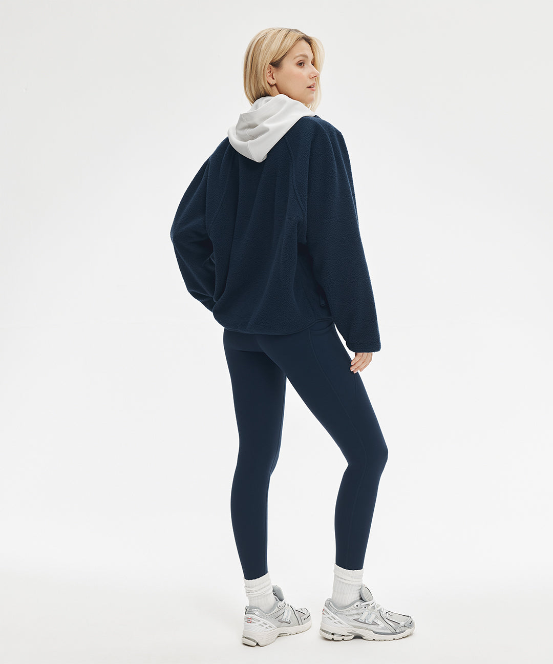 Fleece LunaAiry™ Legging with Pockets 28''