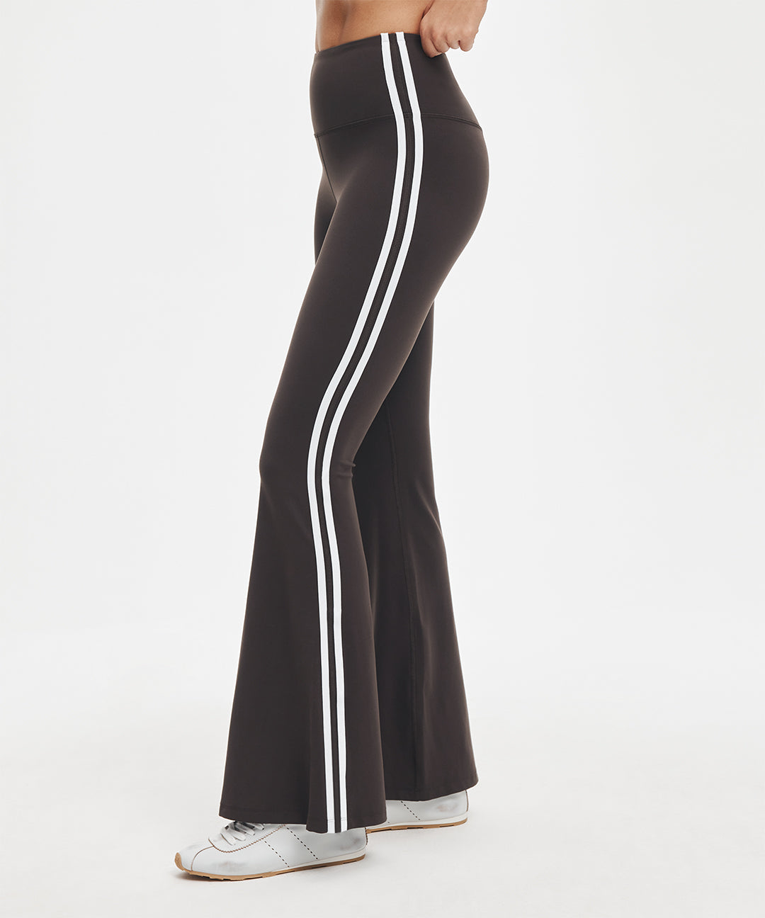 LunaAiry™ Double-Trim Flared Legging 31.5''