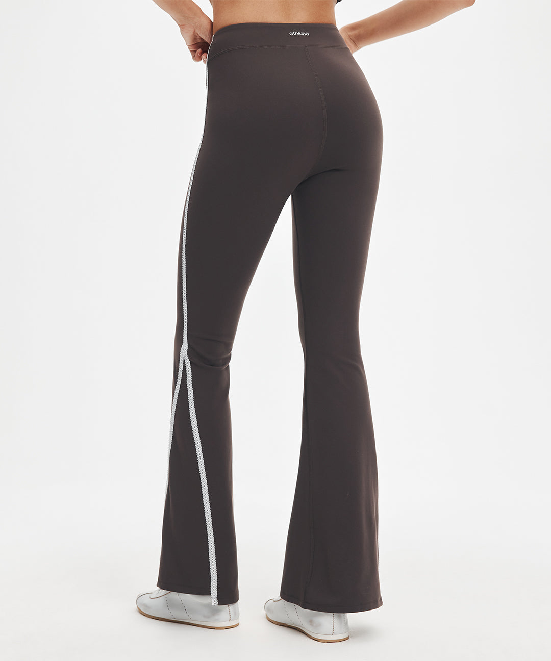 LunaAiry™ Contrast Lace Flared Legging 31.5''