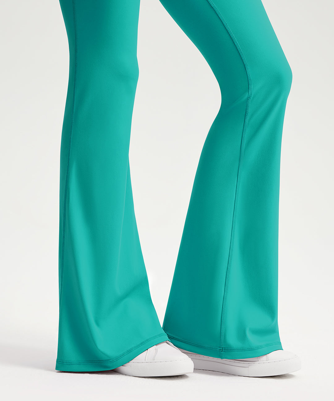 Crossover Flare Legging